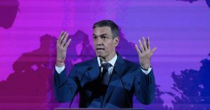 Uno de los medios más prestigiosos de Estados Unidos lleva a Sánchez a su portada tras la última amenaza de Trump
