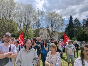 L’Arbousset se mobilise, suite à l’agression raciste et armée contre des enfants : « Voir qu’il y a du monde pour nous défendre, ça nous fait du bien »