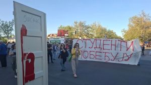 Zborovi Novi Sad danas blokirali raskrsnicu kod Futoške pijace