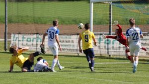 SG Dettingen-Dingelsdorf sichert sich gegen FC Radolfzell Punkte im Abstiegskampf
