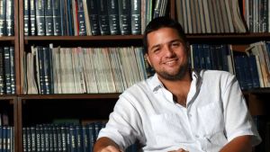 El escritor que venció el bullying