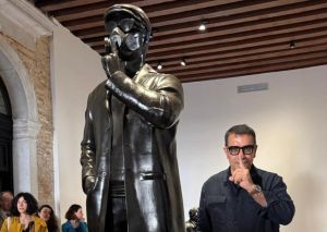 Sessiz ama Konuşan Sergi