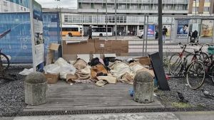 Vigilantes armati in stazione a Padova: i bar ingaggiano guardie giurate contro il degrado