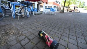 Milano, è allarme ‘droga del palloncino’: “I giovani si sballano con il gas esilarante ed è caos