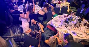 Drama u Washingtonu: Trump i Melania evakuirani, članovi Tajne službe vikali 'pucnjava', gosti bježali