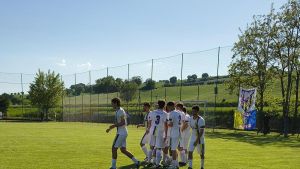 Ostra, storico terzo posto. Castelfrettese in vacanza