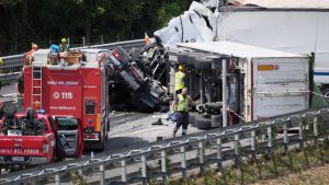 “È assurdo, tre anni senza patente per tre vite spezzate”, la rabbia delle famiglie: “Chiediamo giustizia”