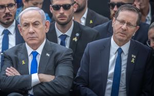 Rebuffing Netanyahu’s pardon request, at least for now, Herzog calls for new plea deal talks