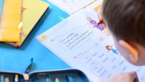 Wo kann man sparen? Na klar, bei den Allerschwächsten