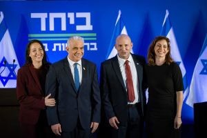 Highlighting their differences, old-new partners Bennett and Lapid try to oust Netanyahu again