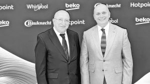 57 ülkede 120 şirket dünyada 22 marka 13 ülkede 38 fabrikası var, Pakistan’dan bir Türkiye çıkaracak