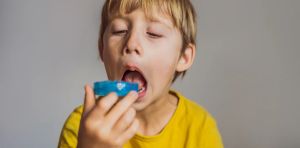 We studied the bacteria on kids’ sports mouthguards. The results were eye‑opening