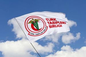 Denize bırakılmayan karanfiller ve TTB’nin geleceği