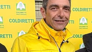 Agricoltori, maxi manifestazione. Protesta contro guerra e rincari: 