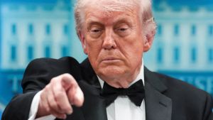 Trump findet sogar einige richtige Worte. Aber leider nur vorübergehend