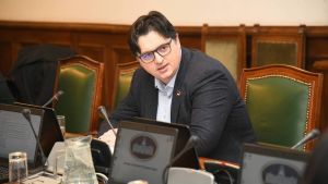 Razotkrivene režimske laži o Mrdićevim zakonima