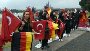 Almanya göçmen gençleri kaybediyor: Bir neslin kayboluşu