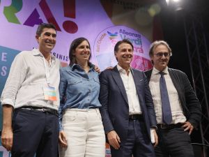 La sinistra tace su tutto per imbarcare tutti