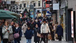 Los 25.000 trabajadores del comercio asturiano tendrán una subida salarial del 10,5% hasta 2028