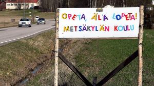 Perhe | Kaunis kiitos kaikille, jotka käyttävät aikaansa koulujen puolustamiseen