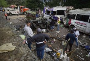 En Colombie, un attentat à la bombe fait 20 morts à un mois de l’élection présidentielle