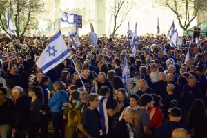 En Israël, comment l’échiquier politique bouge pour tenter de contrer Benyamin Netanyahou