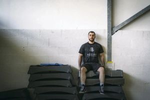 « À n’importe quel moment, ils peuvent venir me chercher » : la vie sous OQTF du lutteur Tengiz Dalakishvili