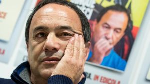 Mimmo Lucano decade da sindaco di Riace: la decisione della Corte d’Appello