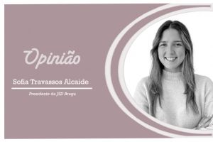 “25 de Abril e 50 Anos da...”