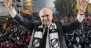 Μόνον ο Ανδρέας Παπανδρέου έλειπε από την Πλατεία!