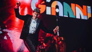 Gianni Morandi, l’estate 2026 è in tour: ecco le date, tappa speciale a Riccione. Quando escono i biglietti
