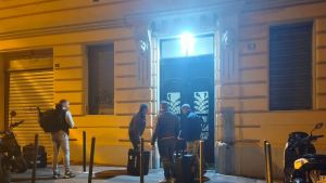 Giallo a Trieste, anziana trovata morta in casa con tracce di sangue: indagini in corso