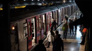 La gran apagada i la llum de la ràdio
