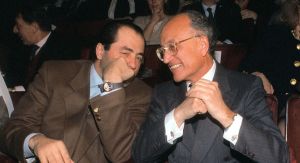 Lassù qualcuno ama i non luogocomunisti