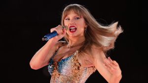 Taylor Swift brevetta voce e immagine per contrastare il furto dell’IA