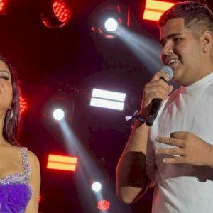 Dougllas Fernanddo prestigia gravação de 'Elas com Elas' em Pernambuco