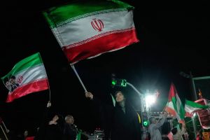 Keeping talks with US sputtering along, Iran may be looking for time, not a deal