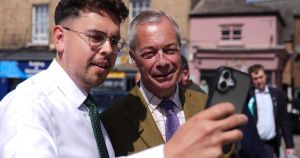 Five towns, 50 selfies, 100 handshakes... and a pint! Nigel Farage's Norfolk odyssey