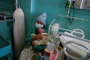Comment l’impérialisme états-unien a fait bondir de 148 % le taux de mortalité infantile à Cuba