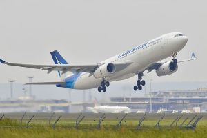 Хоће ли блокада Ормуза довести до масовног отказивања летова?