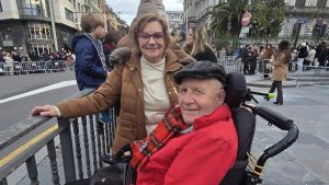 La familia de Raúl Prado, enfermo de ELA en Oviedo, necesita la ayuda que no llega: 