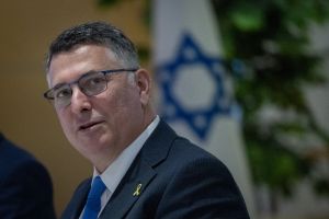 Sa’ar scolds Ukraine for doing Twitter diplomacy — but he does just the same, as does everyone else