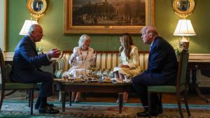 El té del rey Donald con Carlos III