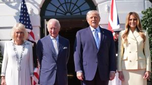 Carlos III en la Corte de Trump