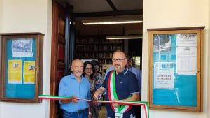 La vita del paese in un secolo di foto