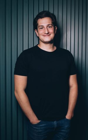 Leonardo Mencarini: Dinheiro parado no estoque? Tecnologia vira o jogo e ajuda empresas a faturar