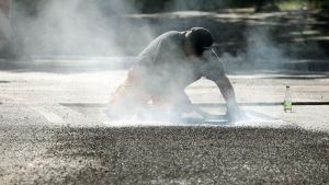 Bitumen-Preis verdoppelt: Iran-Krieg verteuert Straßenbau