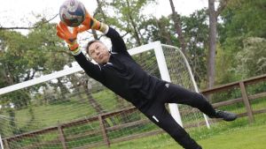 La intrahistoria del redebut de Ángel Mateos en Tercera a sus 70 años: 