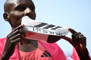 Übermenschliches sponsored by Adidas