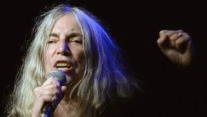 Patti Smith, la irredenta poeta del punk, premio 
